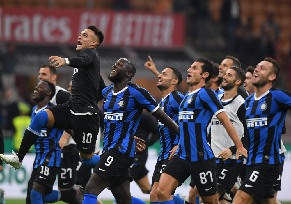 雄鹿内线统治令对手无解（雄鹿禁区碾压 对手无计可施）