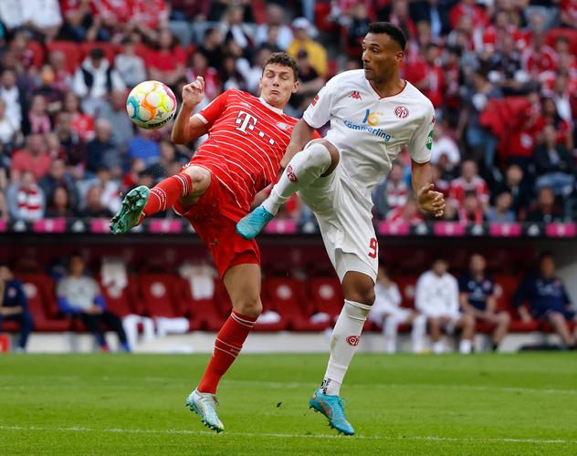 弗洛伦齐：在罗马时我们阵容很强，但对手是能拿100分的尤文（弗洛伦齐：罗马阵容不弱，却遇到能拿100分的尤文）