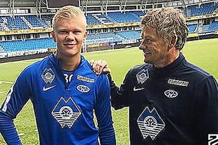 深入一线学习，英超与中国足协启动第三期青训教练培训（英超联手中国足协启动第三期青训教练培训，深入一线实训）