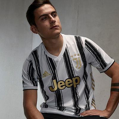 埃贝尔：努贝尔今天有一两次失误，但他依然是一名杰出的门将（埃贝尔力挺努贝尔：今日虽有一两次失误，仍是杰出门将）