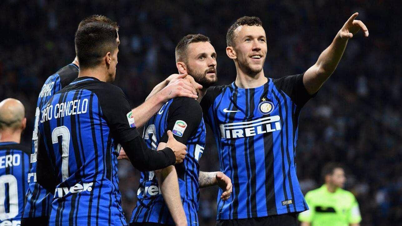 欧冠夺冠赔率：利物浦巴萨领跑 阿森纳第4皇马第5（欧冠冠军赔率榜：利物浦与巴萨领衔，阿森纳第4、皇马第5）